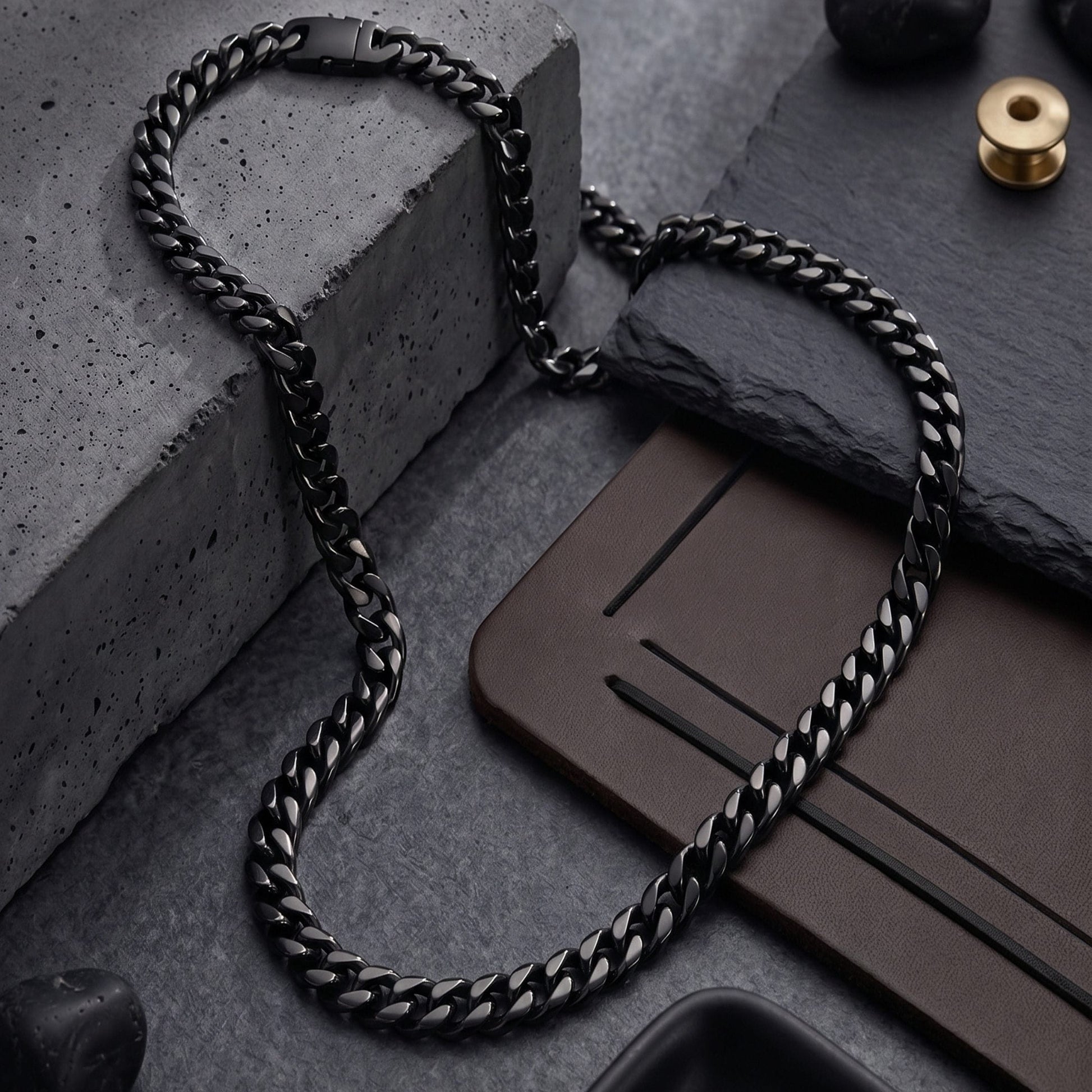 THE MEN THING Chain DARK CUBAN - 13mm Stainless Steel Chain with Push-Lock Box Clasp for Men & Boys (30inch)