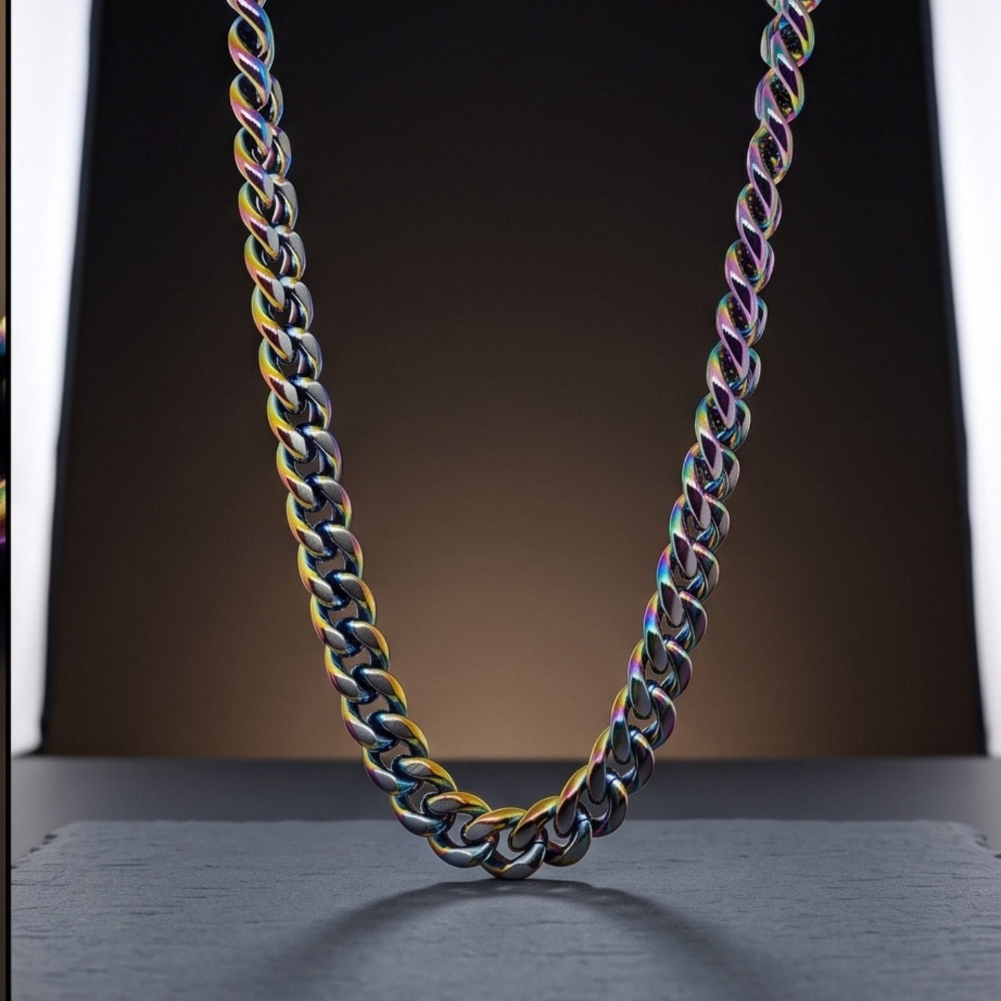 THE MEN THING Chain IRIS CUBAN - 11mm Stainless Steel Chain with Push-Lock Box Clasp for Men & Boys (24inch)