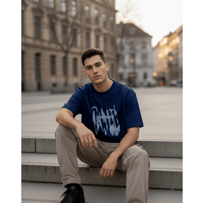 THE MEN THING GRUNGE FADE Oversized T-Shirt - Blue