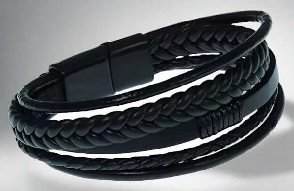 एड्रोनिक्स ब्लैक - लेदर ब्रेसलेट, पुरुषों और लड़कों के लिए स्टेनलेस स्टील मैग्नेटिक बकल के साथ लेदर मल्टी-लेयर ब्रेसलेट