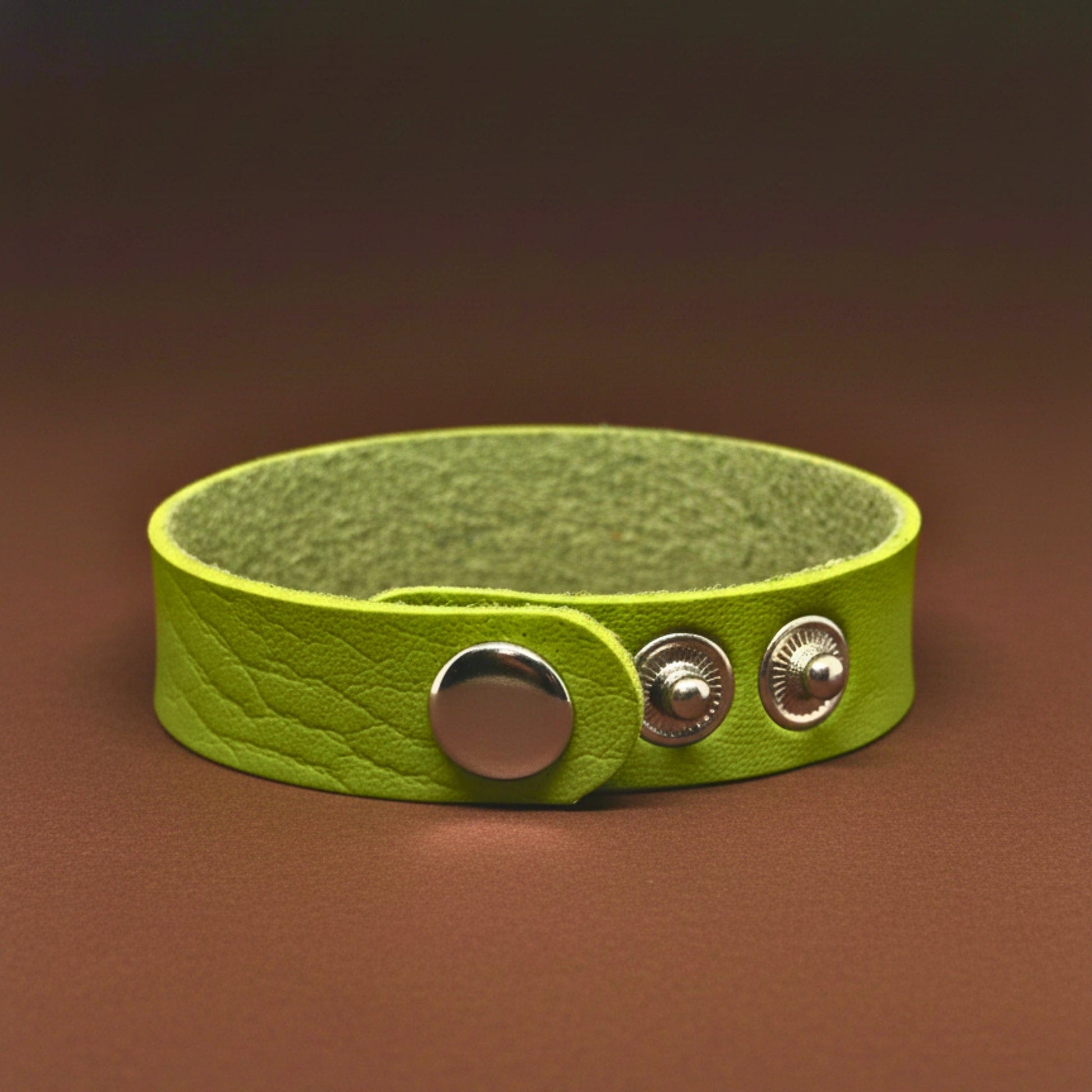 THE MEN THING Leather Bracelet BLAZEFIT GREEN STRAP - 18mm Genuine Leather Bracelet with Stainless Steel Stud button Closure for Men & Boys (6.6-7.1-7.6 inch)