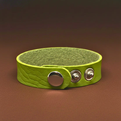 THE MEN THING Leather Bracelet BLAZEFIT GREEN STRAP - 18mm Genuine Leather Bracelet with Stainless Steel Stud button Closure for Men & Boys (6.6-7.1-7.6 inch)