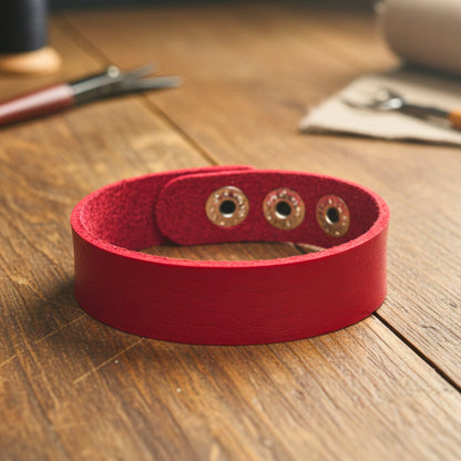 THE MEN THING Leather Bracelet BLAZEFIT RED STRAP - 18mm Genuine Leather Bracelet with Stainless Steel Stud button Closure for Men & Boys (6.6-7.1-7.6 inch)