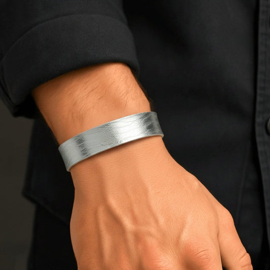 THE MEN THING Leather Bracelet BLAZEFIT SILVER STRAP - 18mm Genuine Leather Bracelet with Stainless Steel Stud button Closure for Men & Boys (6.6-7.1-7.6 inch)