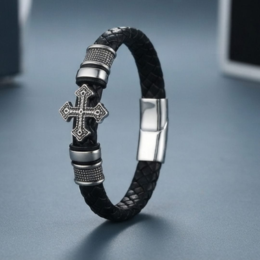 THE MEN THING Leather Bracelet CROSS GUARD BLACK -  Genuine Leather Bracelet with Magnetic Buckle for Men & Boy (8 Inch)