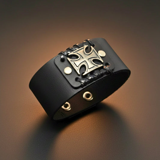 THE MEN THING Leather Bracelet CRUSADER CROSS - 45mm Genuine Leather Adjustable Bracelet for Men & Boys (9 inch)