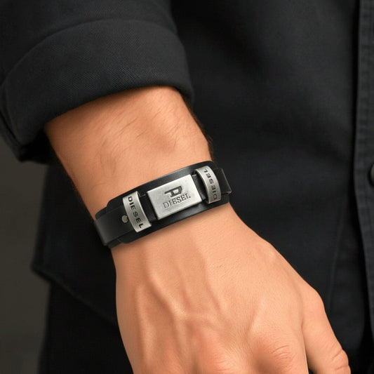 THE MEN THING Leather Bracelet DIESEL FORGE - 17mm Black Genuine Leather Adjustable Bracelet for Men & Boys (9.5 inch)