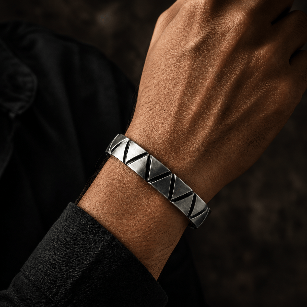 THE MEN THING Leather Bracelet DRAKKAR REIGN - 10mm Black Genuine Leather Adjustable Bracelet for Men & Boys (9.5 inch)
