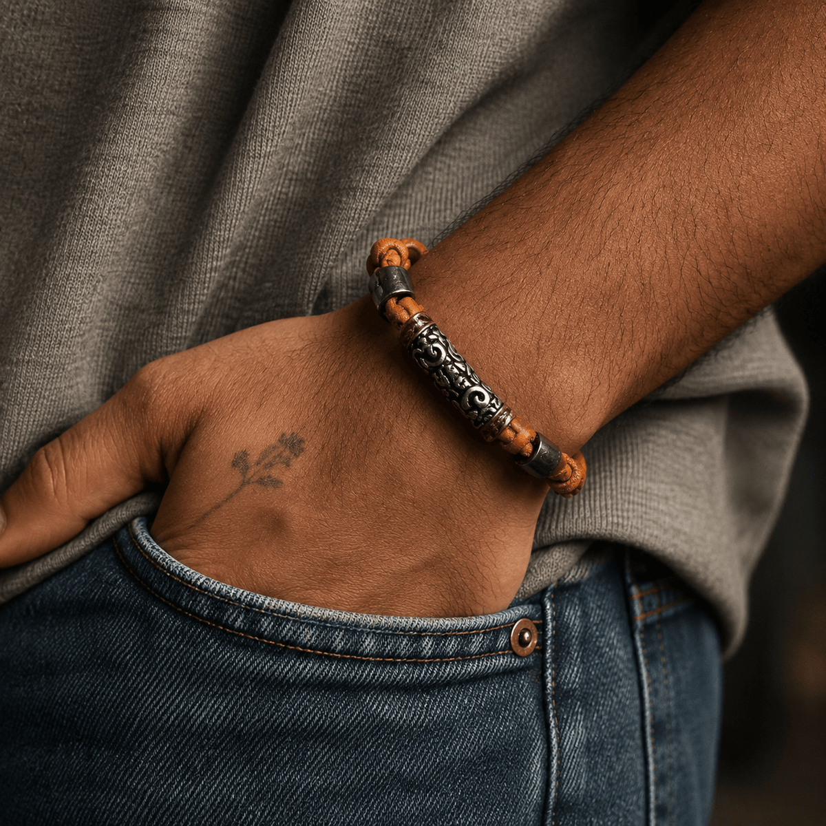 THE MEN THING Leather Bracelet ELYON - Genuine Leather Braided Bracelet with Lobster Clasp for Men & Boys (8 inch)