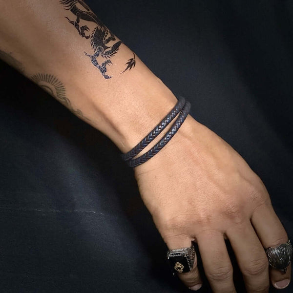 एनिग्मा वीव ब्राउन - पुरुषों और लड़कों के लिए स्टेनलेस मैग्नेटिक बकल के साथ डबल असली लेदर ब्रेडेड ब्रेसलेट (8 इंच)