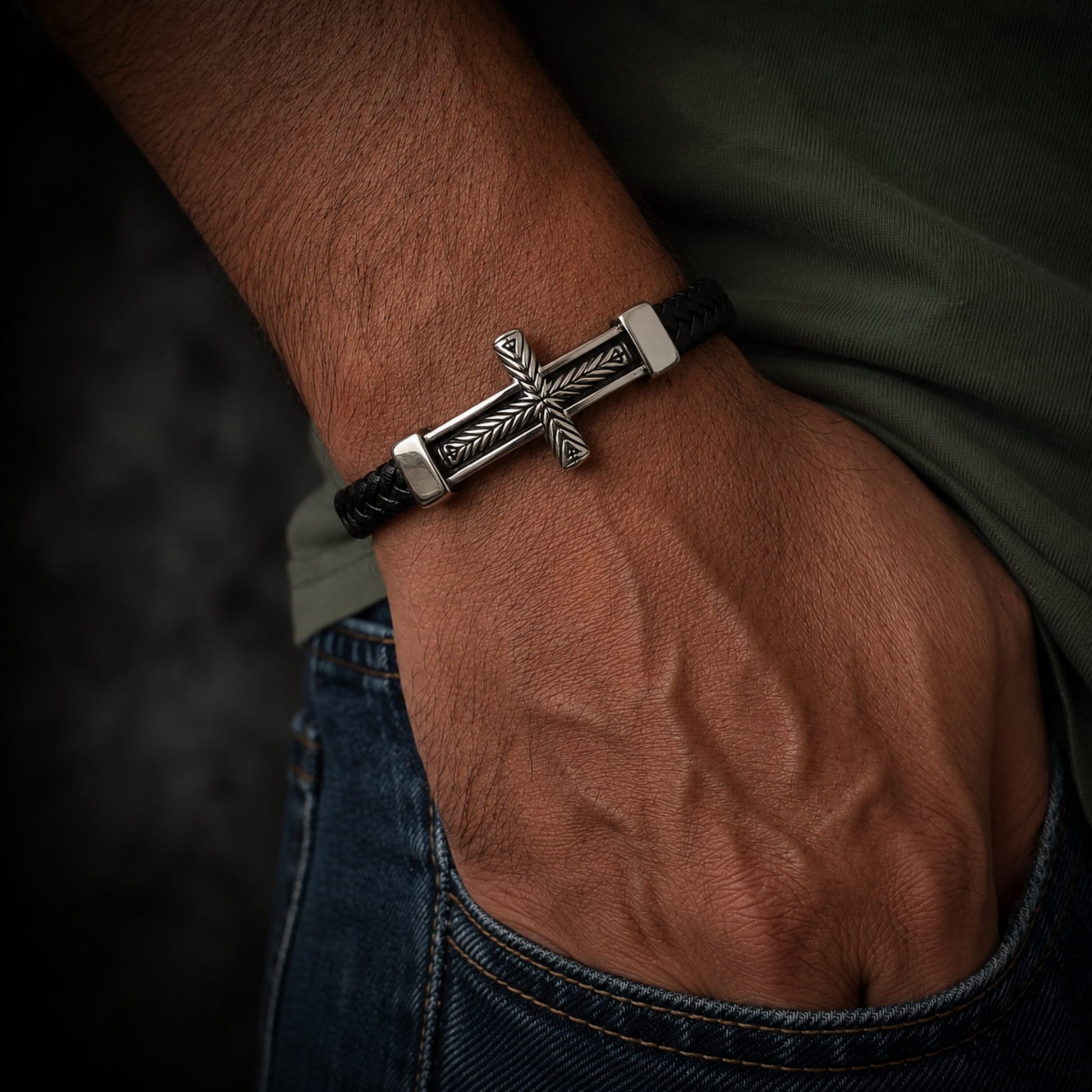 THE MEN THING Leather Bracelet PALADIN CROSS BLACK - Genuine Leather Braided Bracelet with Stainless Steel Magnetic Buckle for Men & Boys (8 inch)