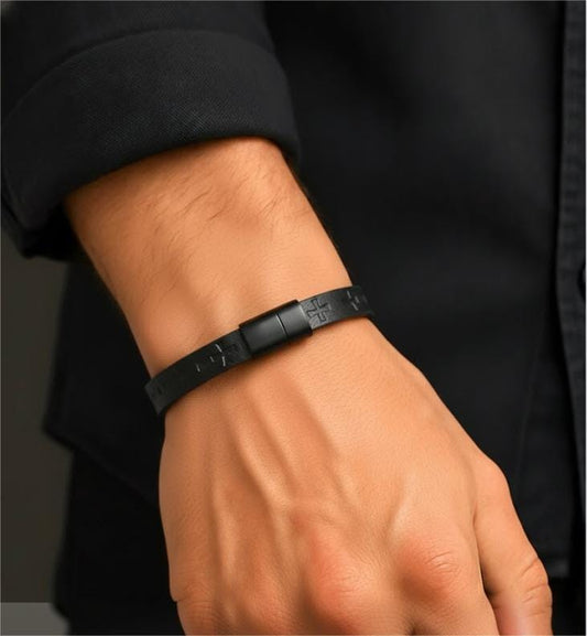 THE MEN THING Leather Bracelet ROGUE BLACK CROSS - 10mm Genuine Leather Bracelet with Stainless Steel Magnetic Buckle for Men & Boys (8.5 inch)