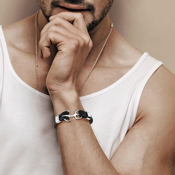 సీఫర్ యాంకర్ బ్లాక్ - పురుషులు & అబ్బాయిల కోసం స్టెయిన్‌లెస్ స్టీల్ యాంకర్ హుక్‌తో కూడిన నిజమైన లెదర్ డబుల్ లేయర్ అల్లిన బ్రాస్‌లెట్ (8 అంగుళాలు)