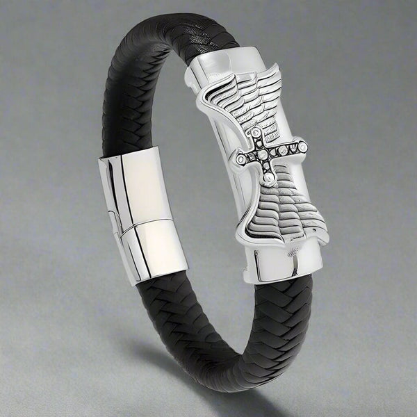 स्काईवर्ड ग्रेस ब्लैक - पुरुषों और लड़कों के लिए स्टेनलेस स्टील मैग्नेटिक बकल के साथ असली लेदर ब्रेडेड ब्रेसलेट (8 इंच)