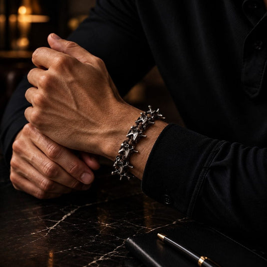 THE MEN THING Leather Bracelet SPINECLAW - BROWN - Genuine Braided Leather Adjustable Bracelet for Men & Boys