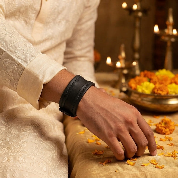 The Perfect Rakhi Gift For Every Brother – OUTLAW WRAP BLACK - Premium Leather Bracelets With Timeless Style (8inch)