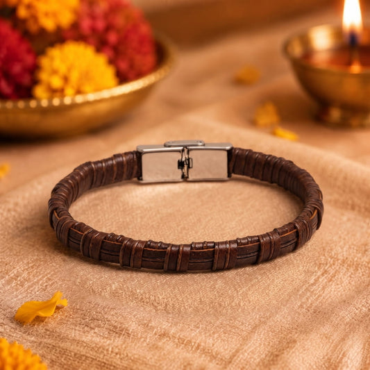 THE MEN THING Leather Bracelet The Perfect Rakhi Gift For Every Brother – RUSTIC WRAP BROWN - Premium Genuine Leather Bracelet With Timeless Style (8 Inch)