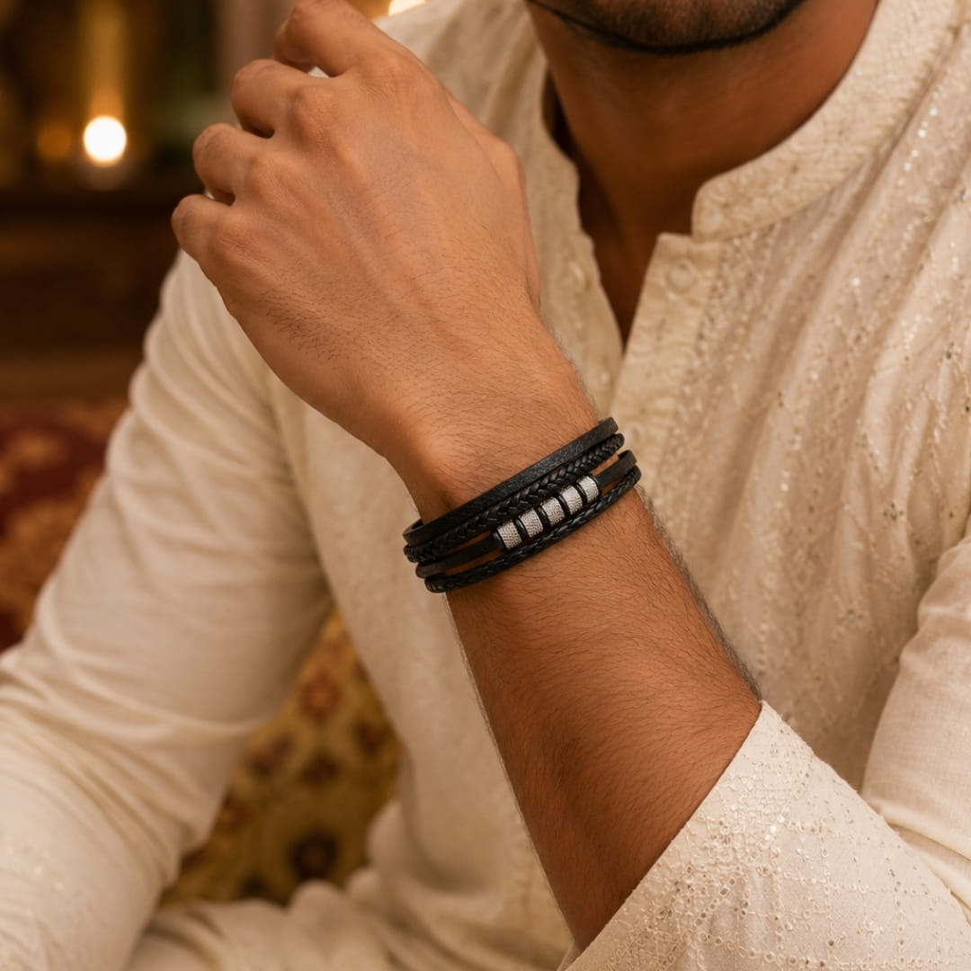 THE MEN THING Leather Bracelet The Perfect Rakhi Gift For Every Brother – SILVER MATRIX BLACK - Premium Genuine Leather Bracelet With Timeless Style (8 Inch)