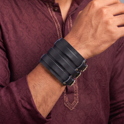 THE MEN THING Leather Bracelet The Perfect Rakhi Gift For Every Brother – Wraithbinder Black Premium Leather Bracelets With Timeless Style (8inch)