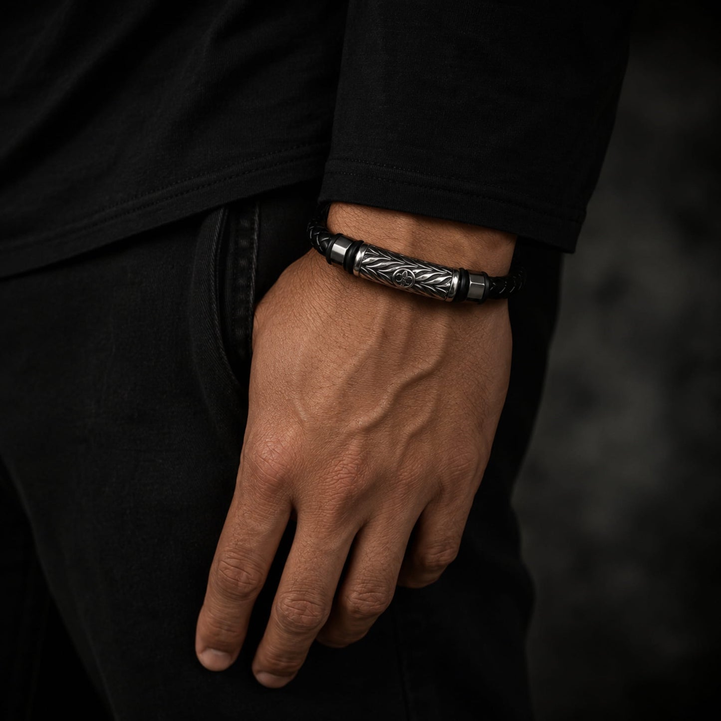 THE MEN THING Leather Bracelet TRINKET BLACK - Woven Black Genuine Leather Bracelet with Stainless Steel Magnetic Buckle for Men & Boy (8 inch)