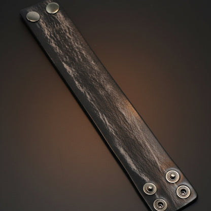 THE MEN THING Leather Bracelet URBAN GRIT - 40mm Genuine Leather Adjustable Bracelet for Men & Boys (9 inch)