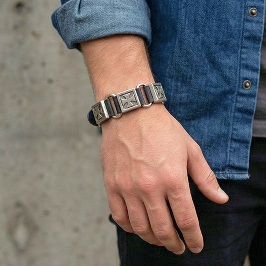 THE MEN THING Leather Bracelet VANGUARD CROSS - Black 23mm Genuine Leather Bracelet with Stainless Steel Buckle Clasp for Men & Boys (8 to 9 inch)