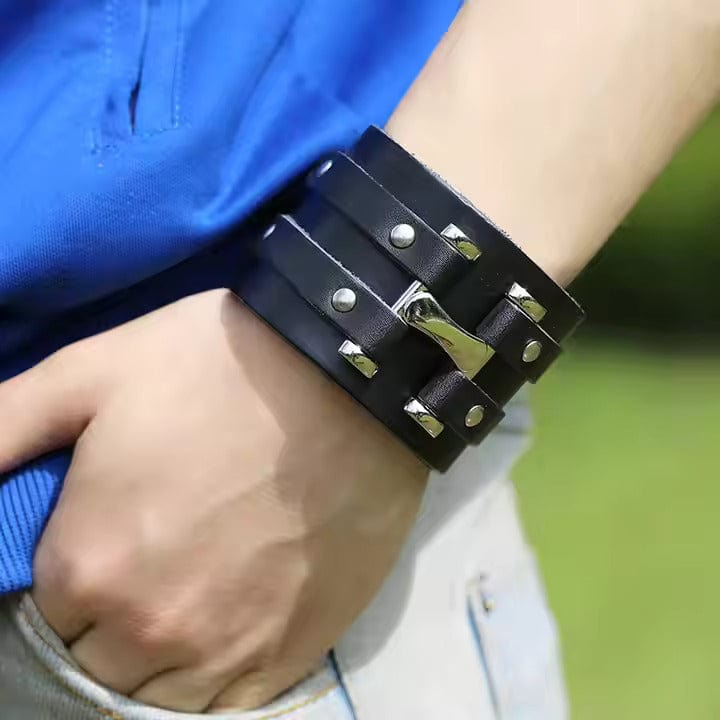 THE MEN THING Leather Bracelet WARFORGE BLACK BAND - Genuine Braided Leather Bracelet Set for Men & Boys (8 inch)