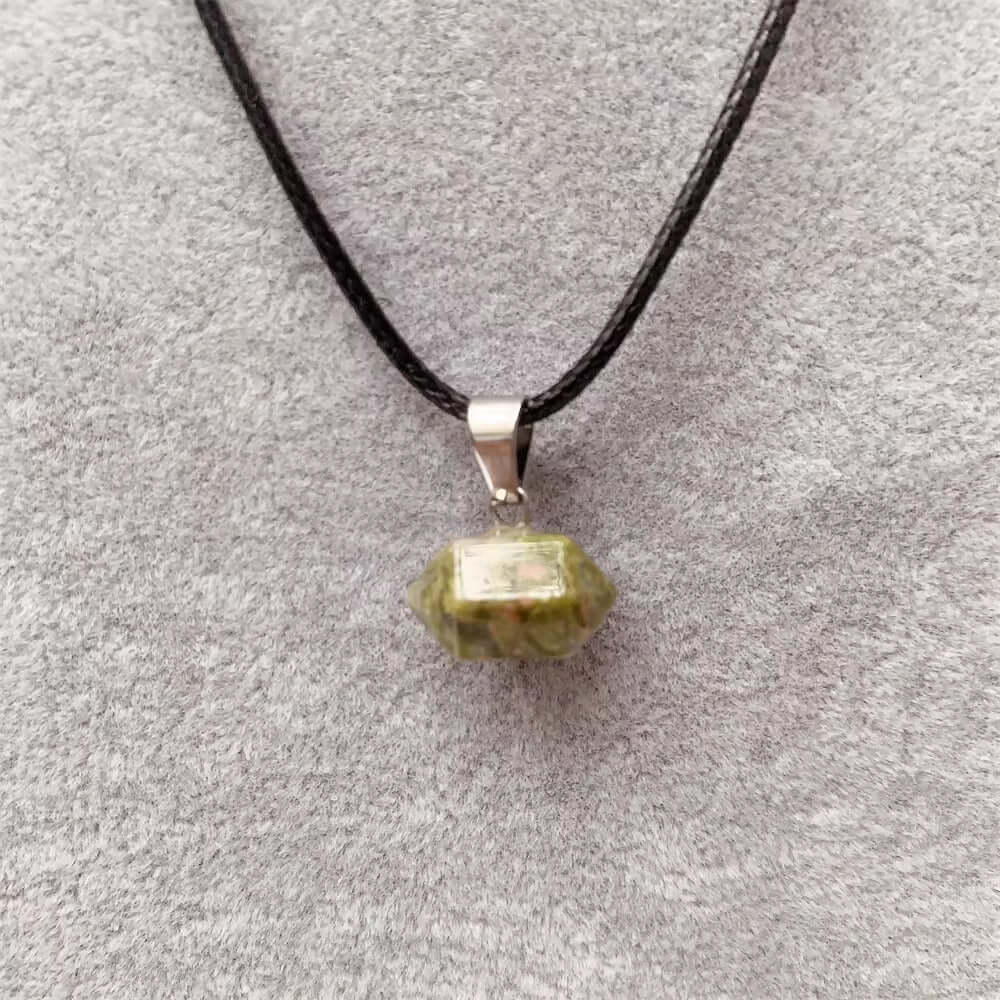 THE MEN THING Leather Necklace CHRYSOBERYL Natural Crystal Pendant with 19 inch Leather Rope Chain for Men & Boys