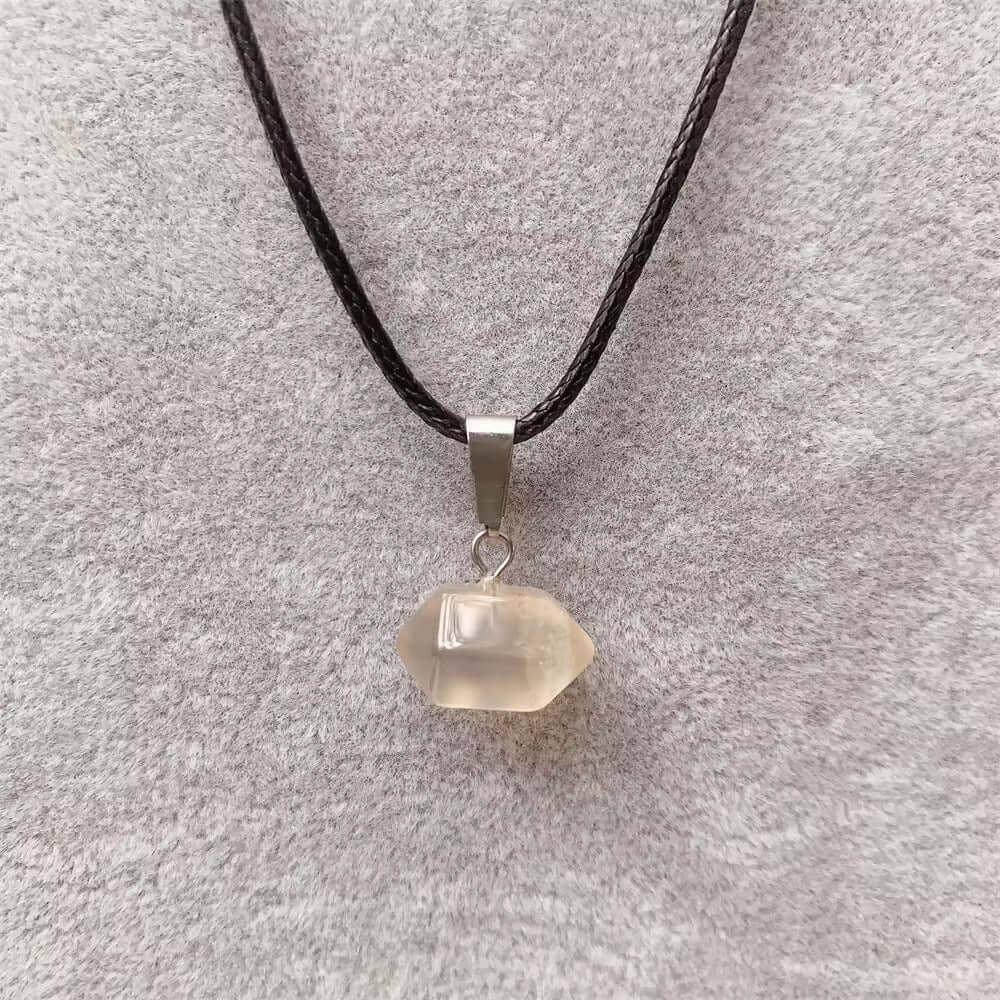 THE MEN THING Leather Necklace CLEAR QUARTZ Natural Crystal Pendant with 19 inch Leather Rope Chain for Men & Boys