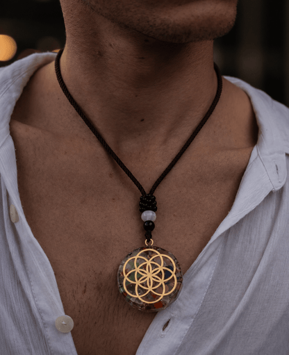 THE MEN THING Leather Necklace GEMNOTIC  - Natural Crystal necklace with 30 inch Adjustable Rope Chain for Men & Boys