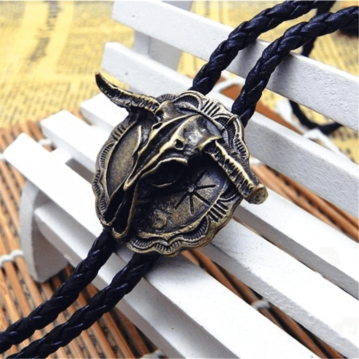 THE MEN THING Leather Necklace HORN VALOR - Retro Alloy Pendant Bolo Tie | Adjustable Genuine Leather Cowboy Necktie Necklace for Men & Boys