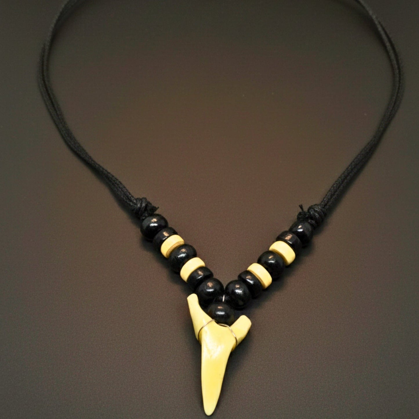 THE MEN THING Leather Necklace HUNTER TOOTH -  20mm Pendant with Adjustable Pure Leather Cord Necklace for Men & Boys