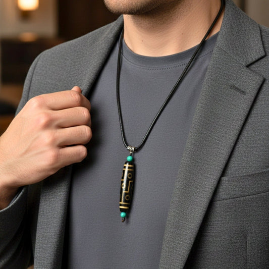 THE MEN THING Leather Necklace OBSIDIAN CIRCUIT – 3-Inch Natural Crystal Pendant with 28-Inch Leather Rope for Men & Boys