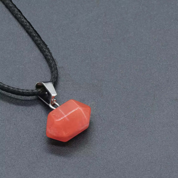 బ్లాక్ టూర్మలైన్ - పురుషులు & అబ్బాయిల కోసం 19 అంగుళాల లెదర్ రోప్ చైన్‌తో సహజ క్రిస్టల్ లాకెట్టు