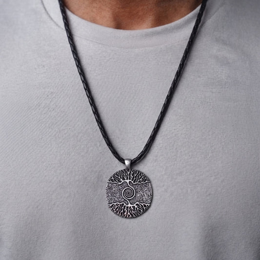 THE MEN THING Leather Necklace TREE GREY RUSTIC - Alloy Pendant with 24inch Leather Cord Chain for Men & Boy