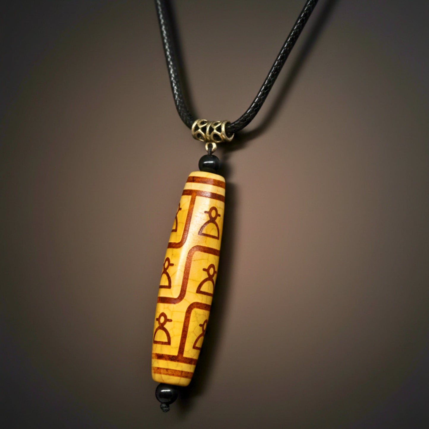 THE MEN THING Leather Necklace ZEN GUARDIAN – 3-Inch Natural Crystal Pendant with 28-Inch Leather Rope for Men & Boys