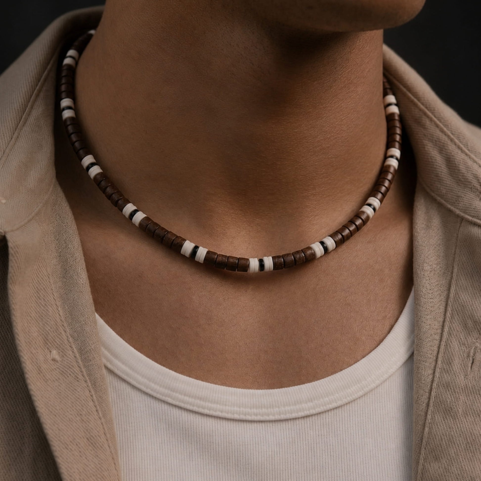 THE MEN THING Pearl / Bead Necklace BROWN TIGER COCO - Seed Beaded Necklace - Brown and White Puka Shells - Stylish Necklace for Men and Boys (21 inches with adjustable cable chain)