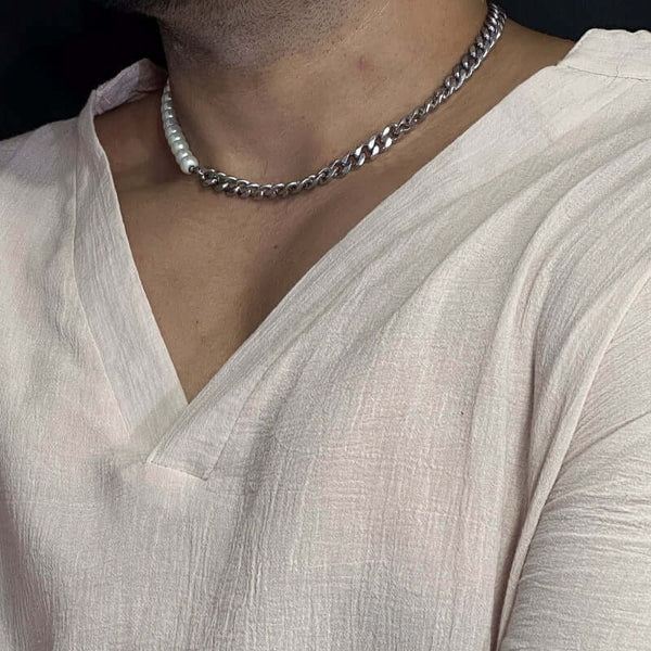 ओपुलेंट ऑर्बिट - पुरुषों और लड़कों के लिए क्यूबन चेन फ्यूजन नेकलेस के साथ स्टाइलिश पर्ल नेकलेस (17 इंच)