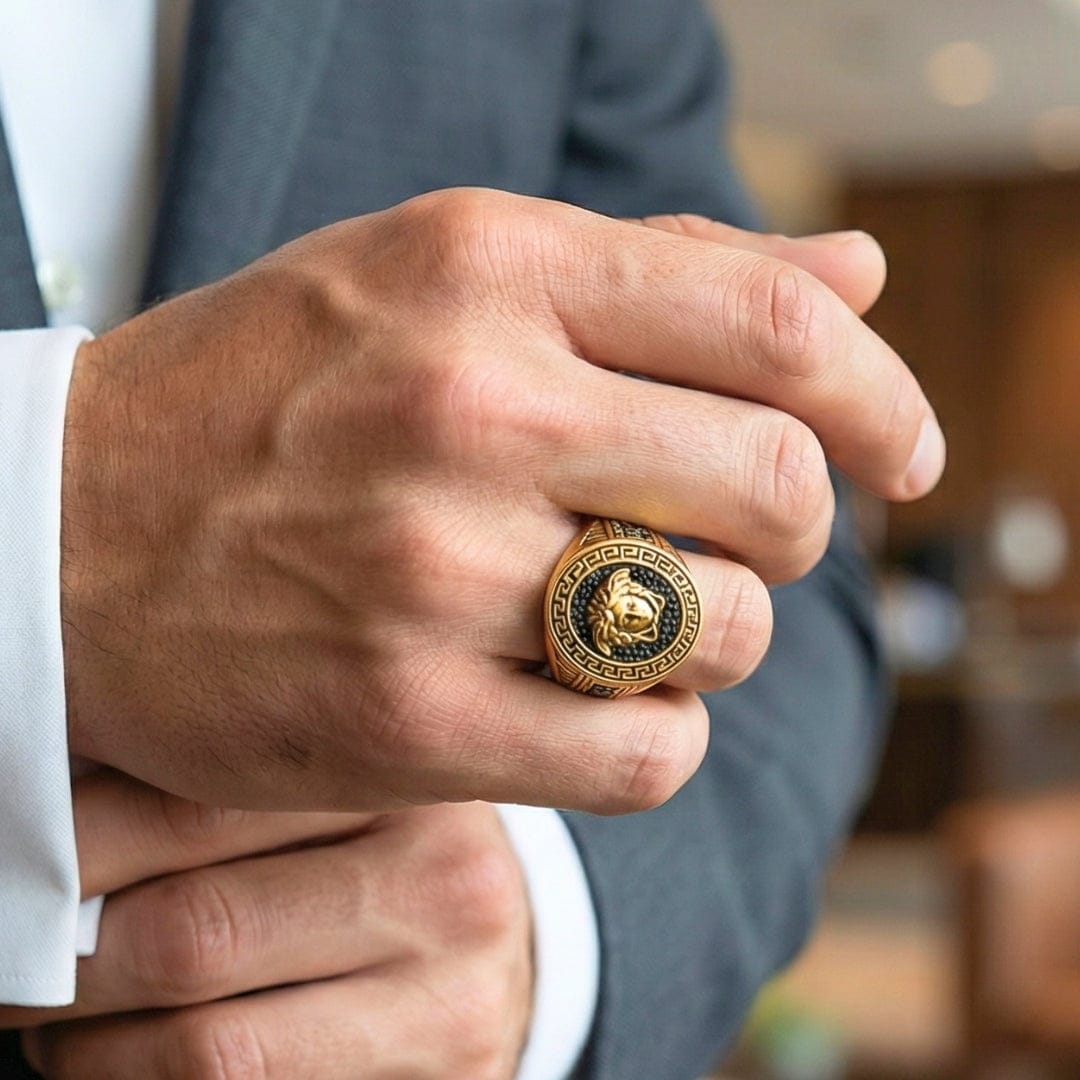 THE MEN THING Rings 15 Royal Series - MEDUSA SIGNET RING - Pure Stainless Steel Men’s Gold-Plated Ring – Statement Luxury Jewelry (Size : 15-19-22-24-27)