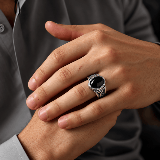 THE MEN THING Rings 17 Royal Series - BLACK PYRE SIGNET RING - Pure Stainless Steel Men’s Steel-Plated Ring – Statement Luxury Jewelry (Size : -17-19-21-24-27)