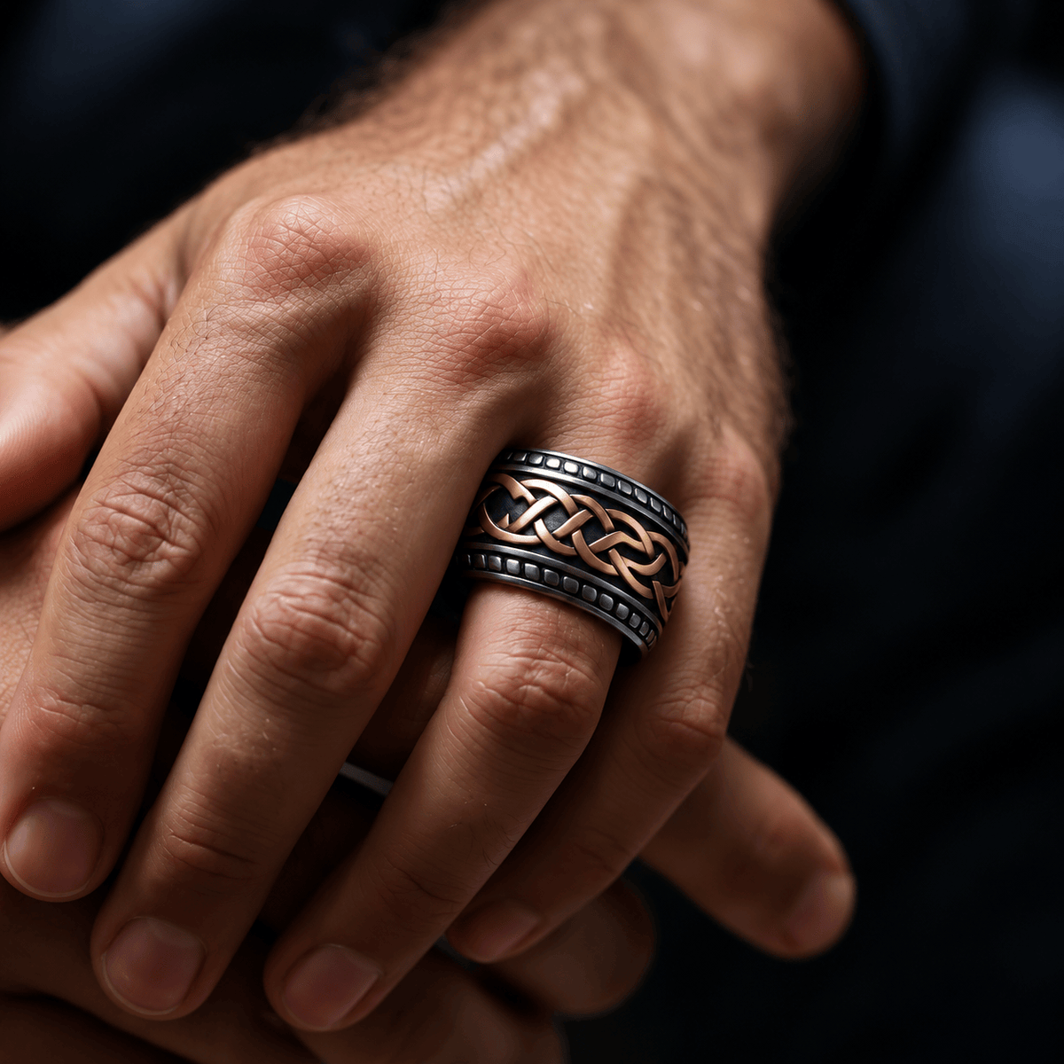 THE MEN THING Rings 17 VALAR BAND RING - Pure Stainless Steel Men’s Steel-Plated Ring – Statement Luxury Jewelry (Size : 17-23-28)