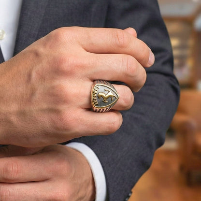THE MEN THING Rings 19 Royal Series - FERRARI CREST RING - Pure Stainless Steel Men’s Steel-Gold-Plated Ring – Statement Luxury Jewelry (Size : 19-21-24)