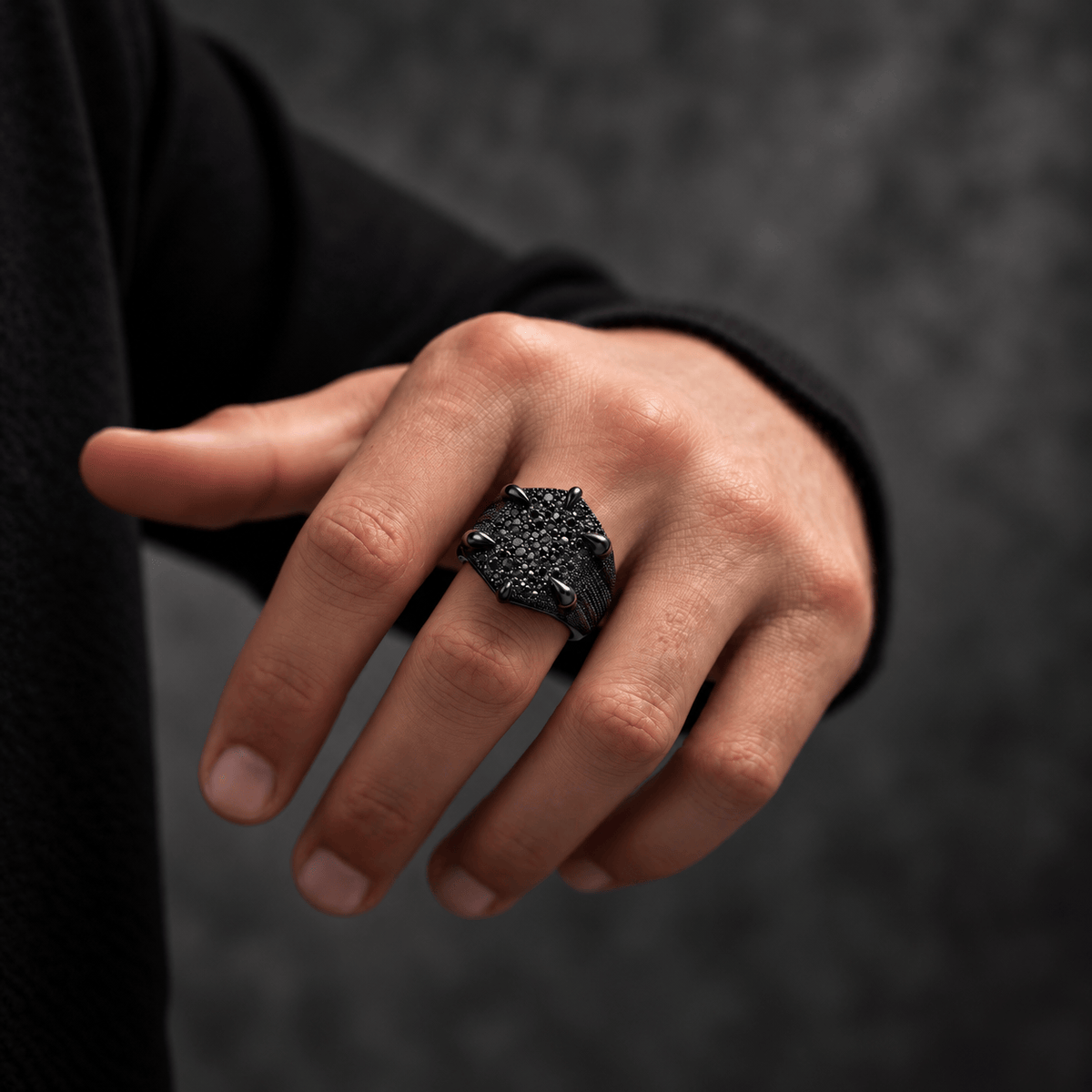 THE MEN THING Rings 19 Royal Series - MIDNIGHT TALON RING - Pure Stainless Steel Men’s Black-Plated Ring – Statement Luxury Jewelry (Size : 19-22-24)