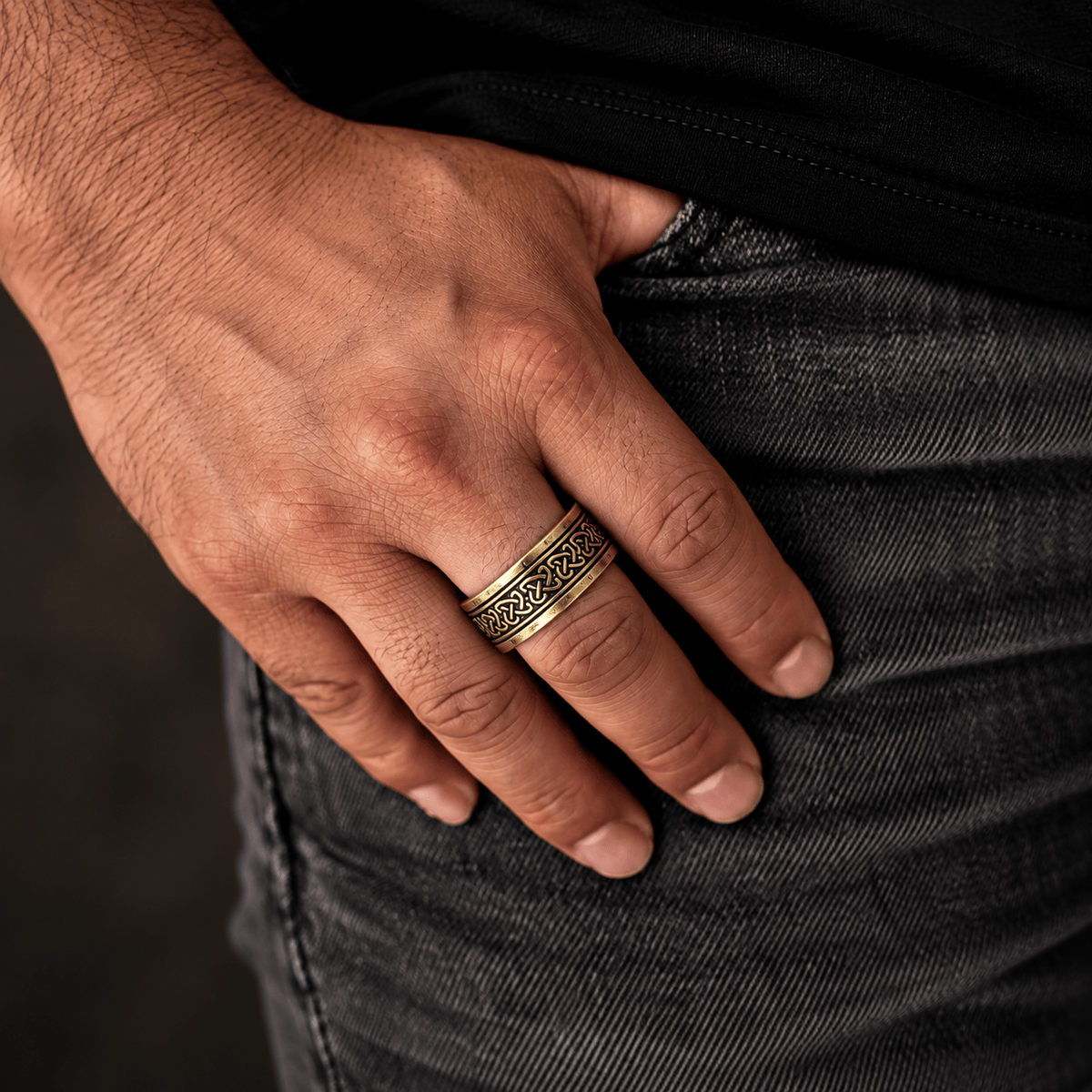 THE MEN THING Rings AUREX RUNE - Antique Golden Pure Stainless Steel Men’s Antique Golden - Plated Ring (Size : 17-22-26)