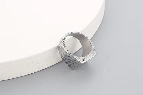 BATTLEBORN SILVER HAMMERED RING - Silver Steel Ring - Pure Titanium Steel Ring for Men Size - 21