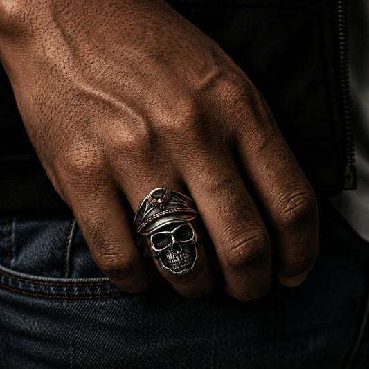 THE MEN THING Rings CAPTAIN SKULL -  Pure Titanium Steel Ring - Luxury Collection  (Size : 17,22,25)