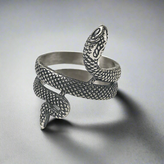 THE MEN THING Rings COBRA CREST RING - Pure Stainless Steel Men’s Steel-Plated Ring – Statement Luxury Jewelry (Size : 16-23-28)