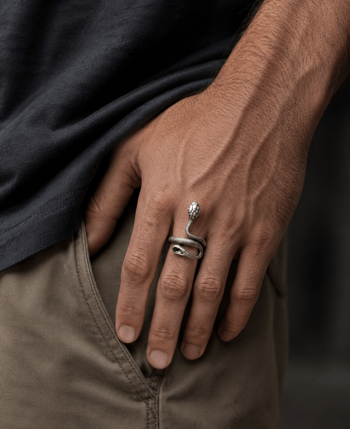 THE MEN THING Rings COBRA-STRIKE - Alloy Adjustable Vintage Silver Tone Snake Ring for Men & Boys