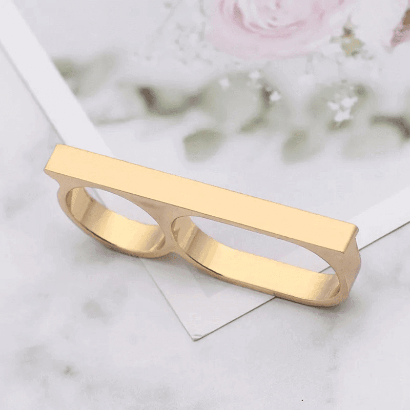 THE MEN THING Rings ENGRAVED - Rebellious Three Gold