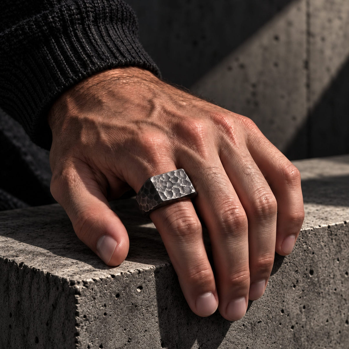 THE MEN THING Rings HAMMERFORGE - Pure Stainless Steel Men’s Ring for Men & Boys (Size : 21)